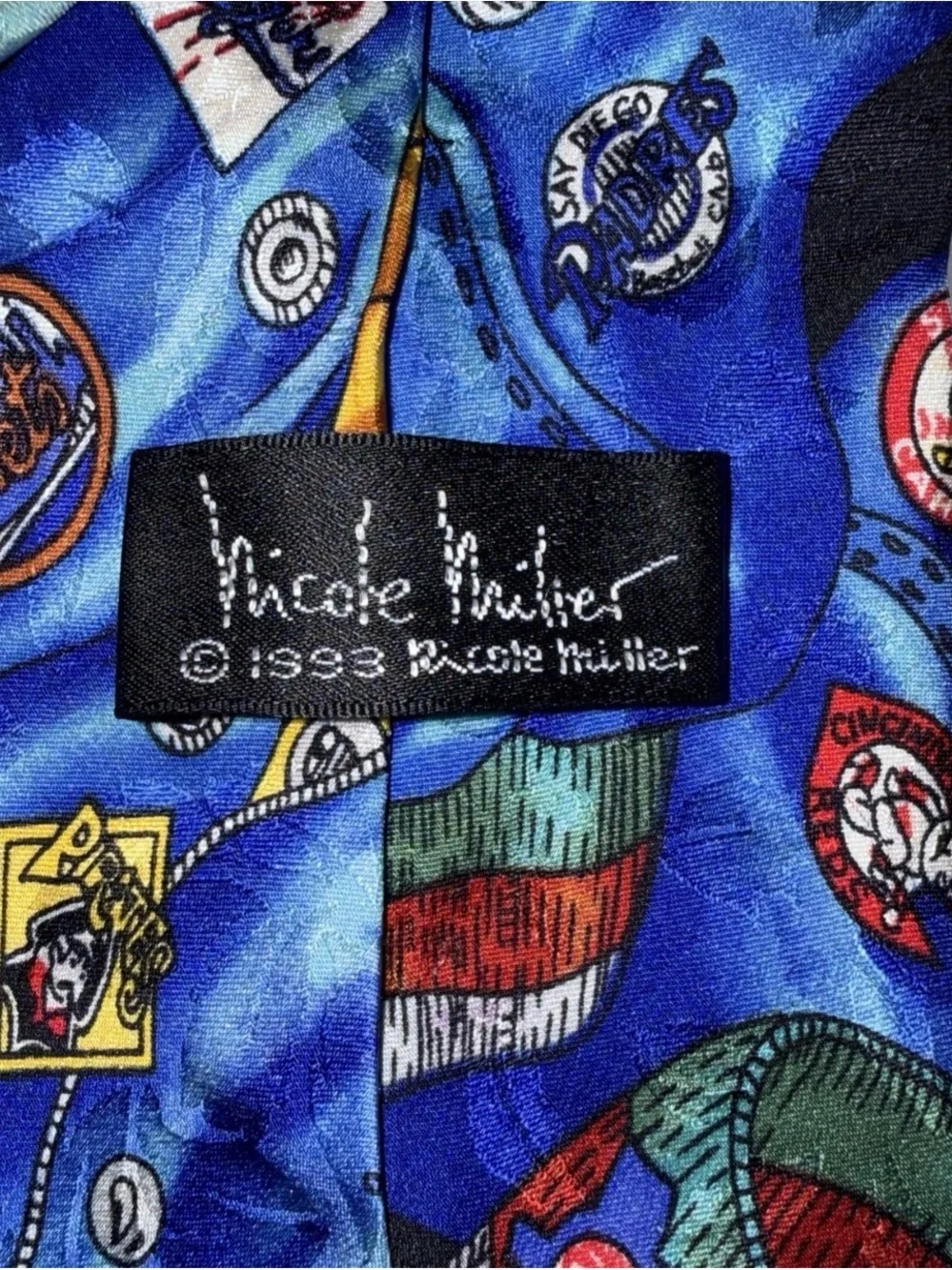 Nicole Miller coordinated imagery ocean